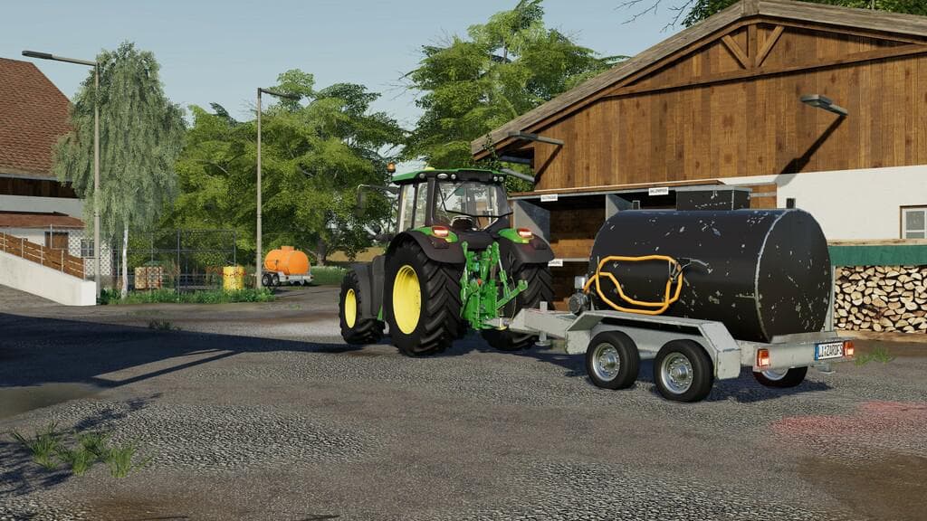 FUEL TRAILER