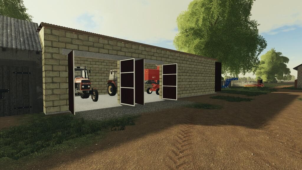 GARAGE FOR THE COMBINE 4