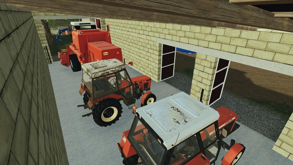 GARAGE FOR THE COMBINE 2