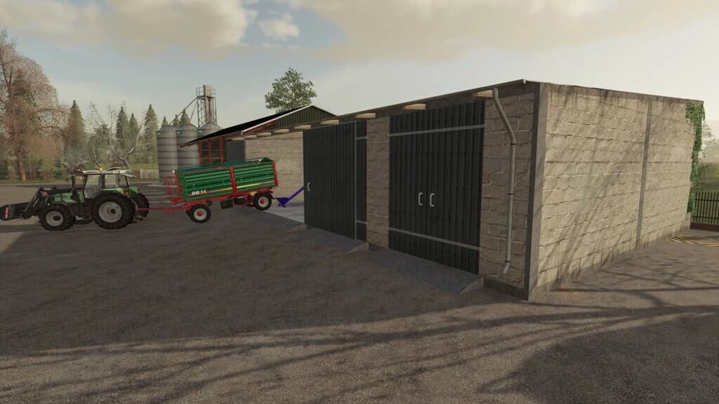 GARAGE WITH SILO 4