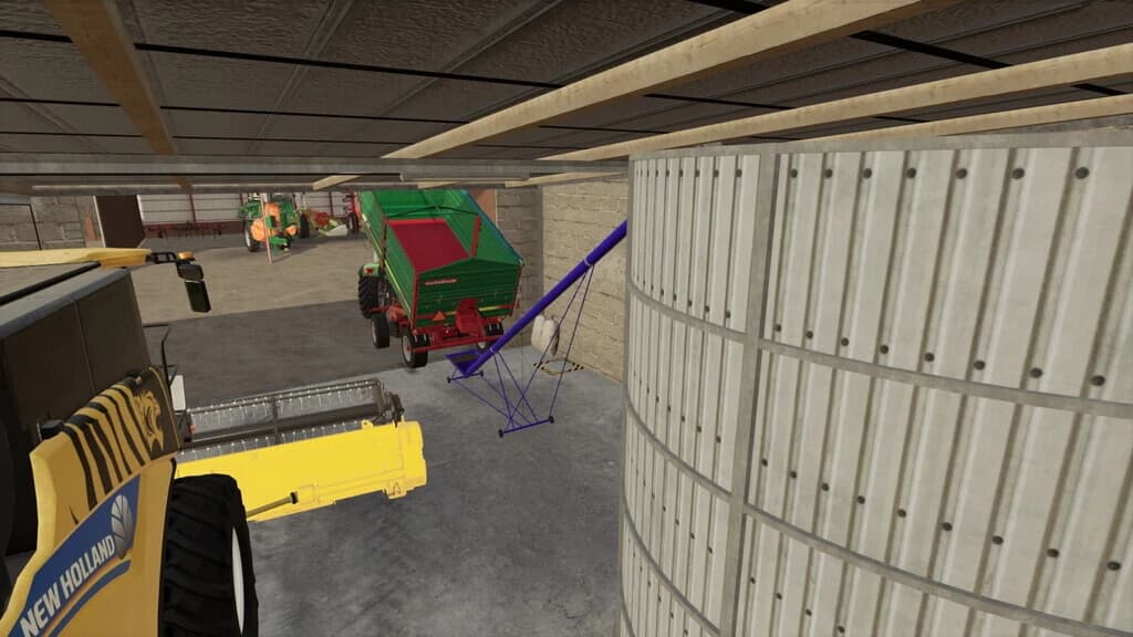 GARAGE WITH SILO 2