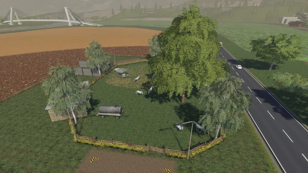 HAPPY BIG HORSE FARM 3