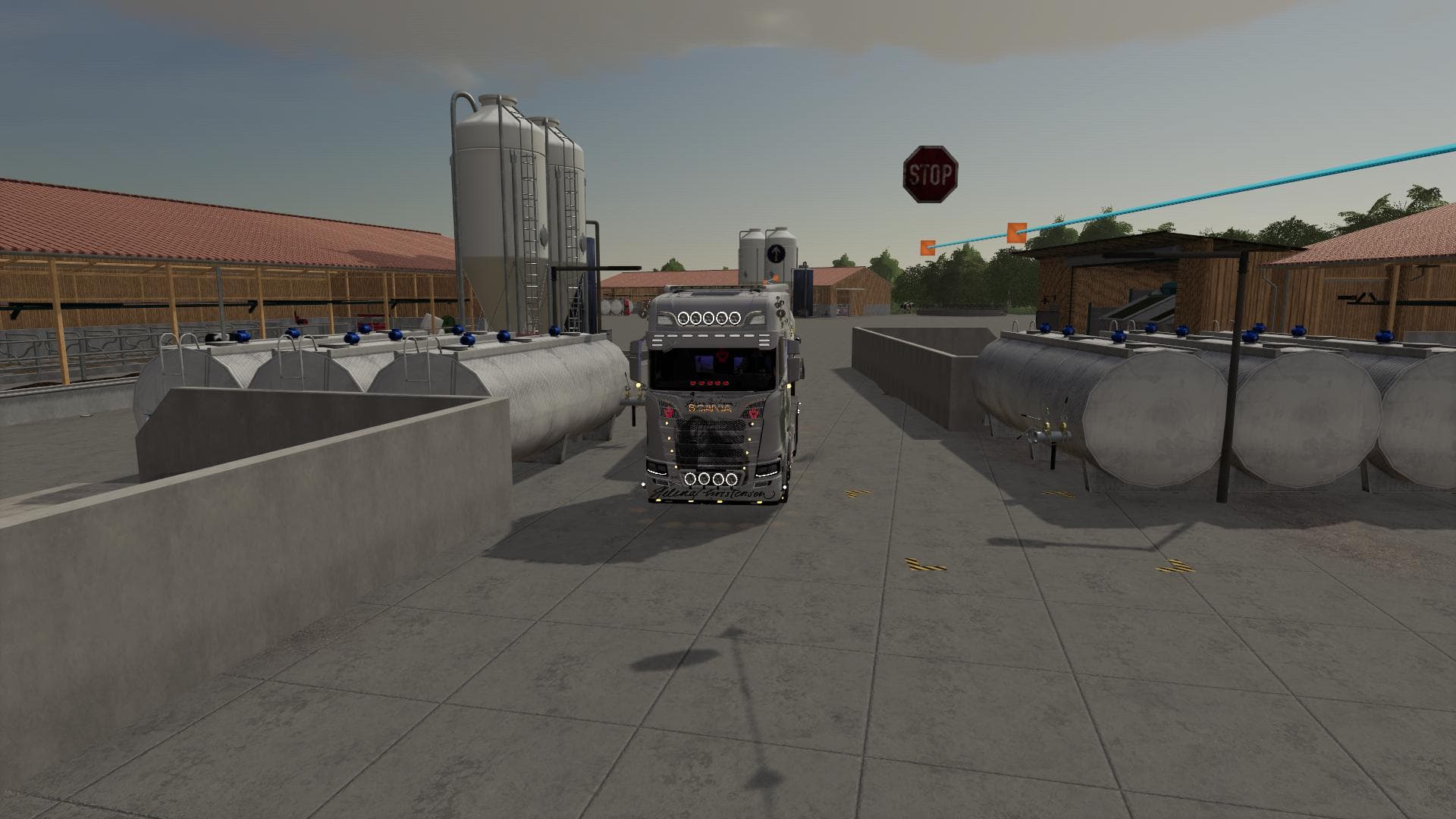 HAPPY FARMER TRAILER