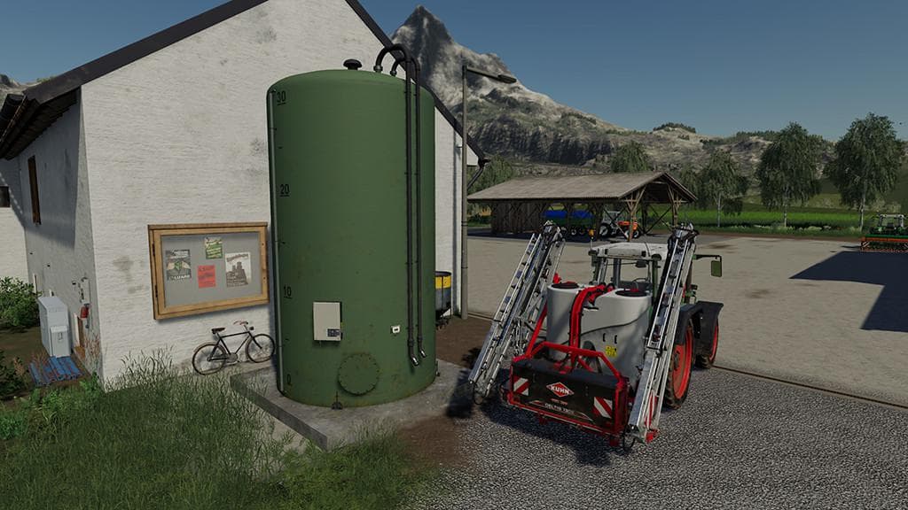 HERBICIDE TANKS 2