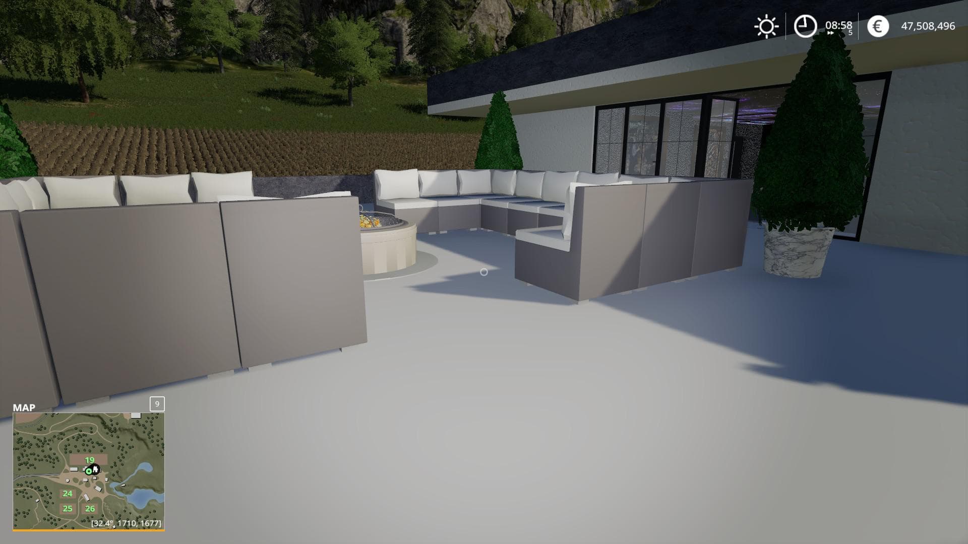 HOLLYWOOD HOUSE