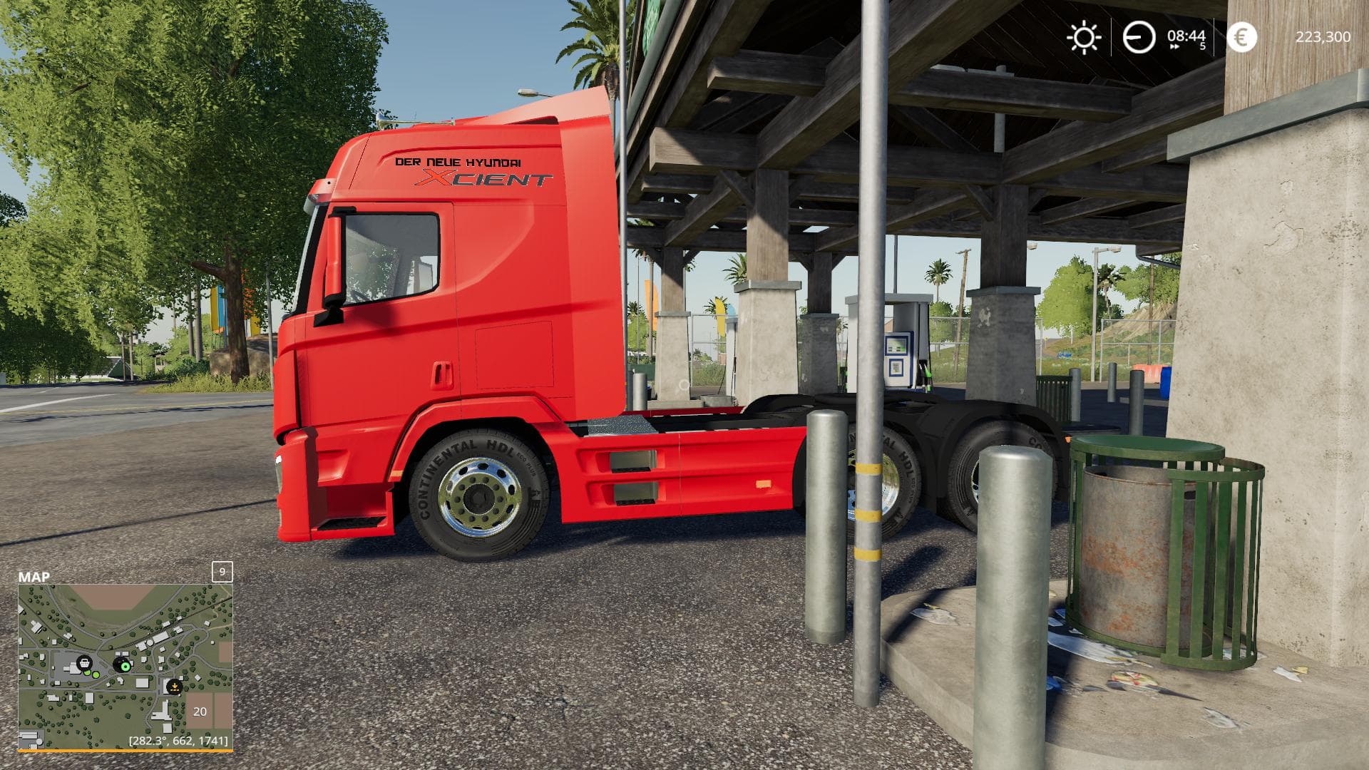 HYUNDAI TRAGO XCIENT 2013 4