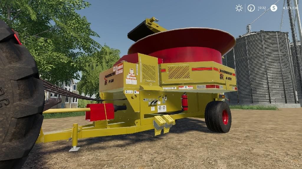 Haybuster H-1130 tub grinder 2