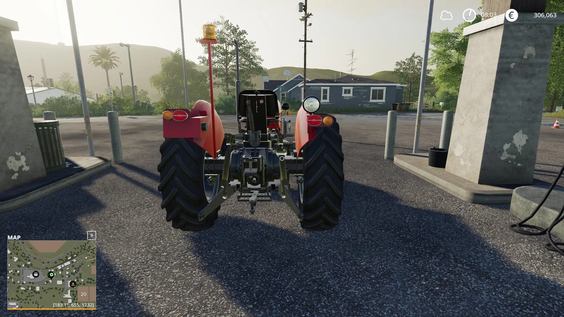 IMT 558 DELUXE 2