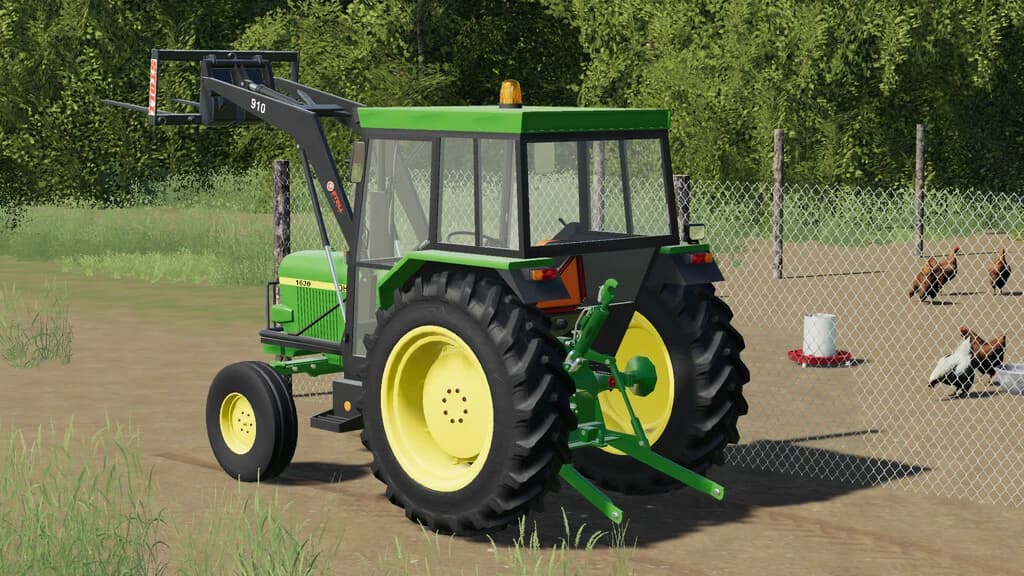 JOHN DEERE 1630 AND TOOLS 2