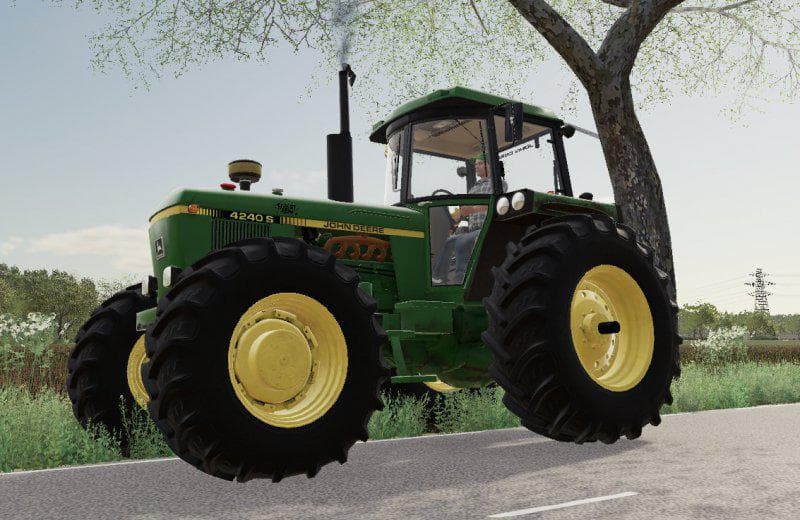JOHN DEERE 4240 S 2