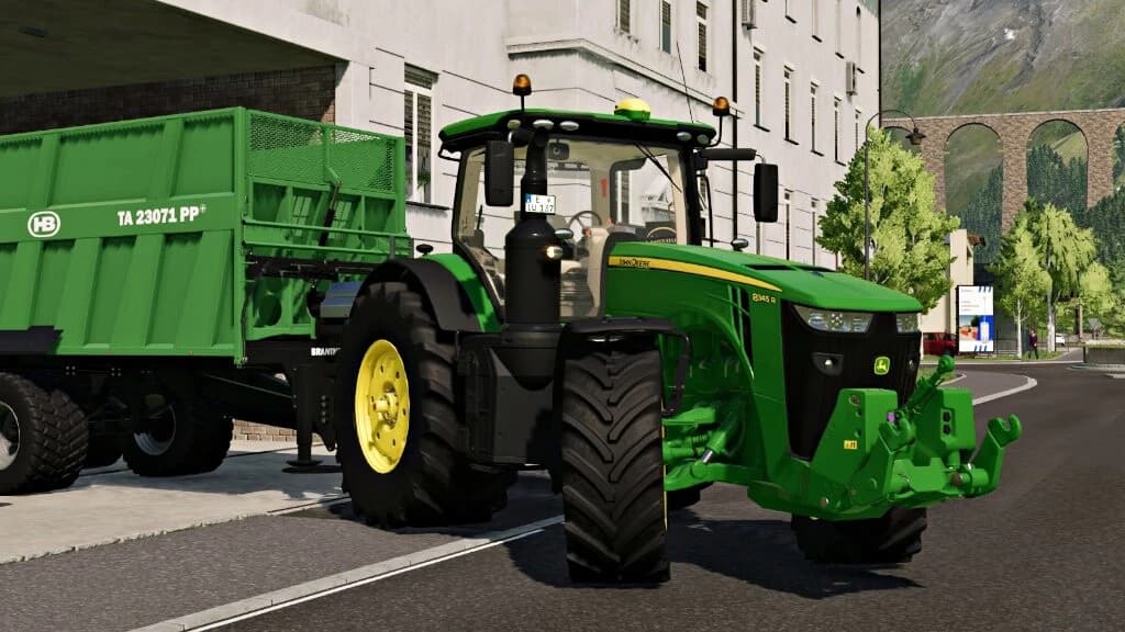 JOHN DEERE 8R 4