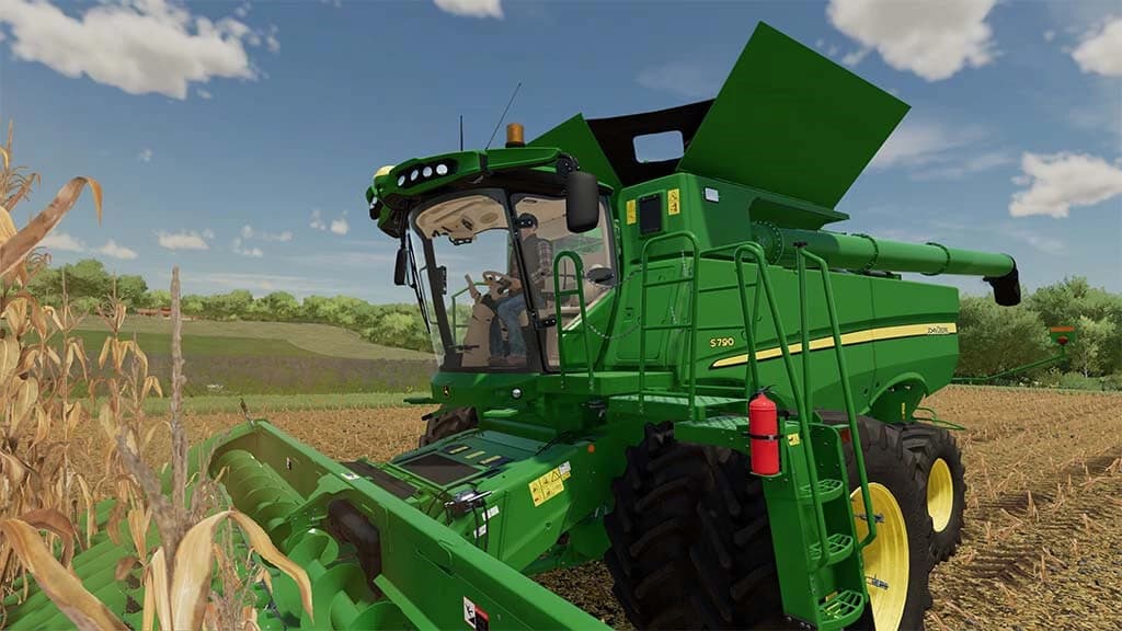 JOHN DEERE S790