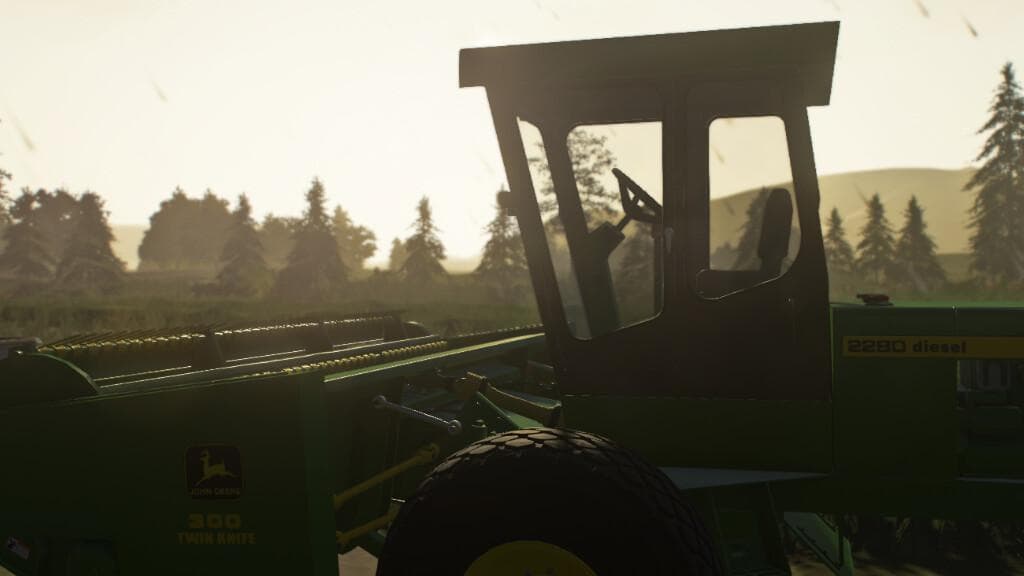 JOHN DEERE WINDROWER 4