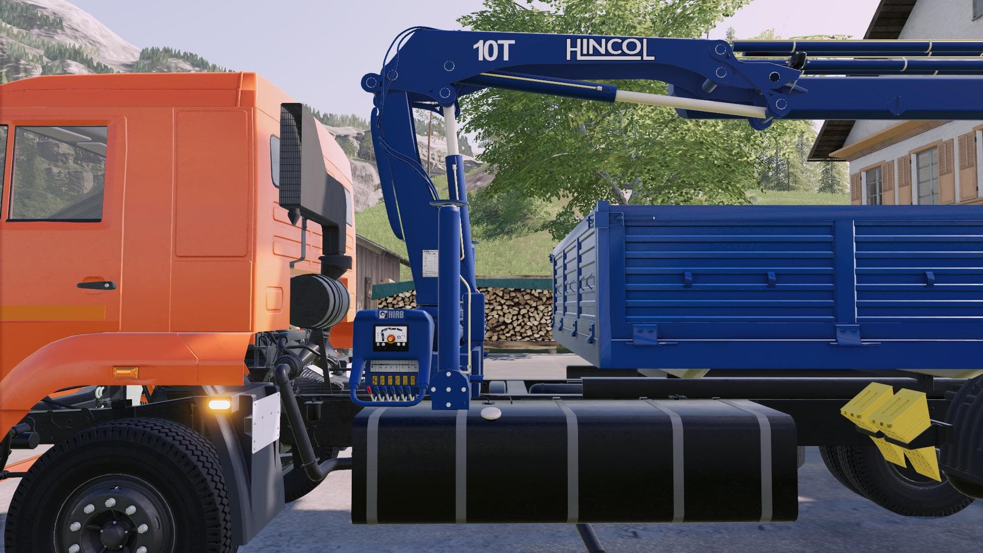 KAMAZ 65117 PICKER CRANE 3