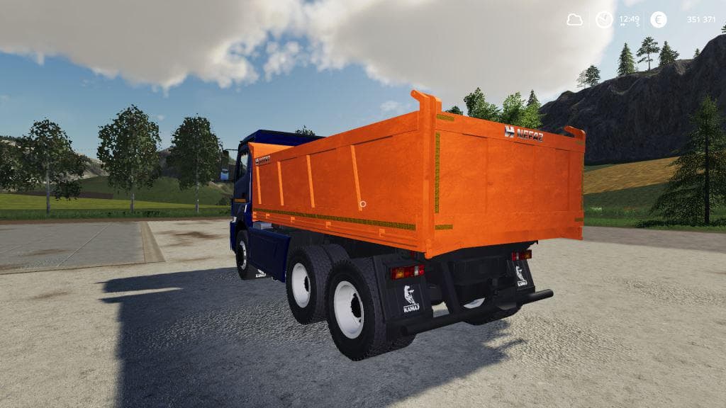 KAMAZ 6520 4