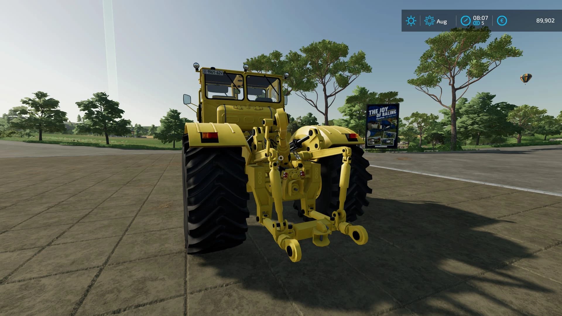 KIROVETS K-700A 5