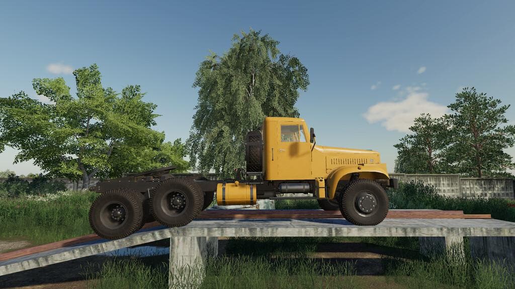 KRAZ-258 5