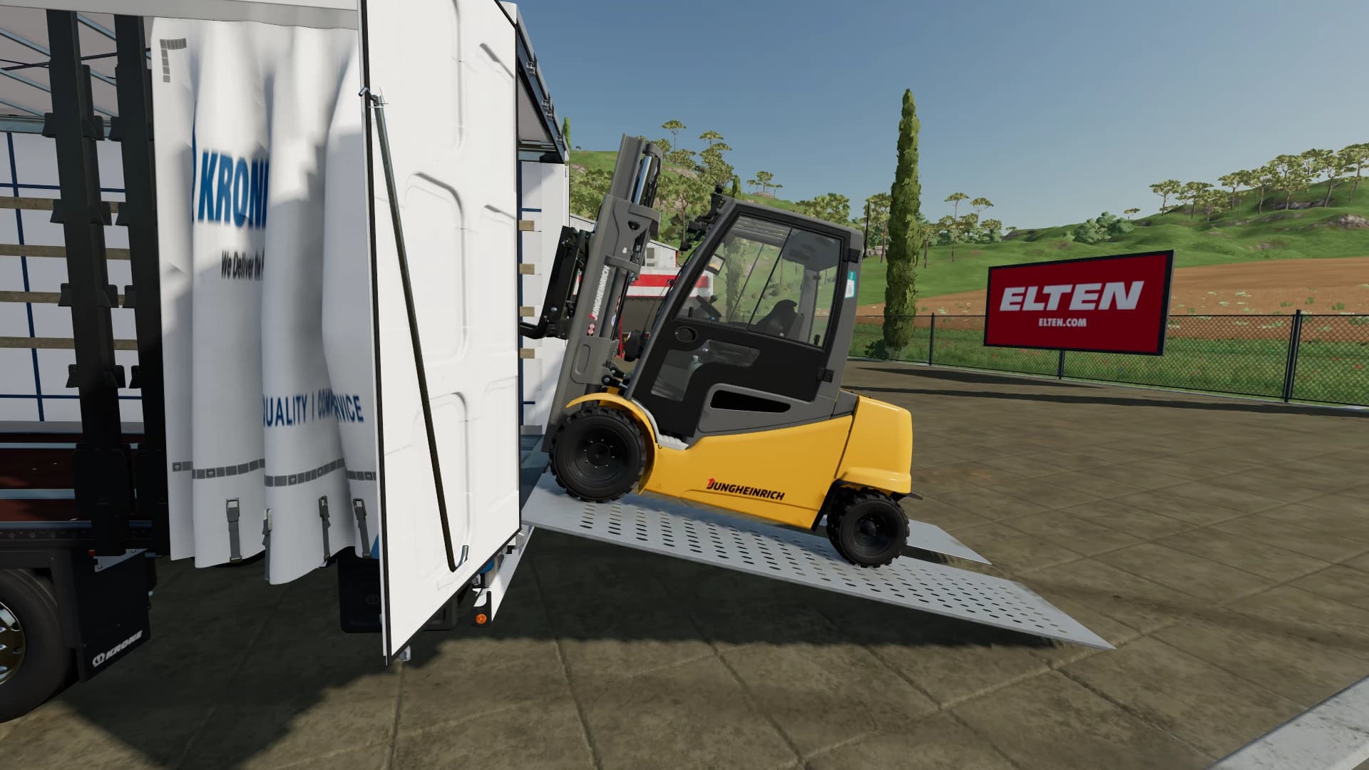 KRONE PROFI LINER WITH RAMPS AL