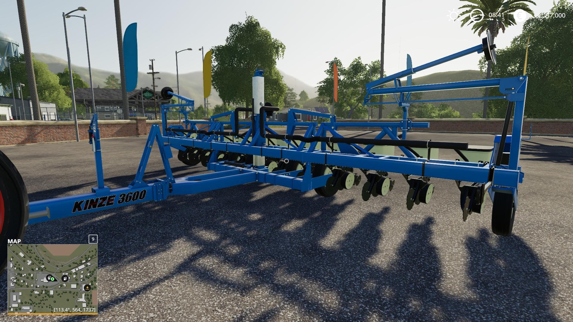Kinze 3600 12 Row Planter 4