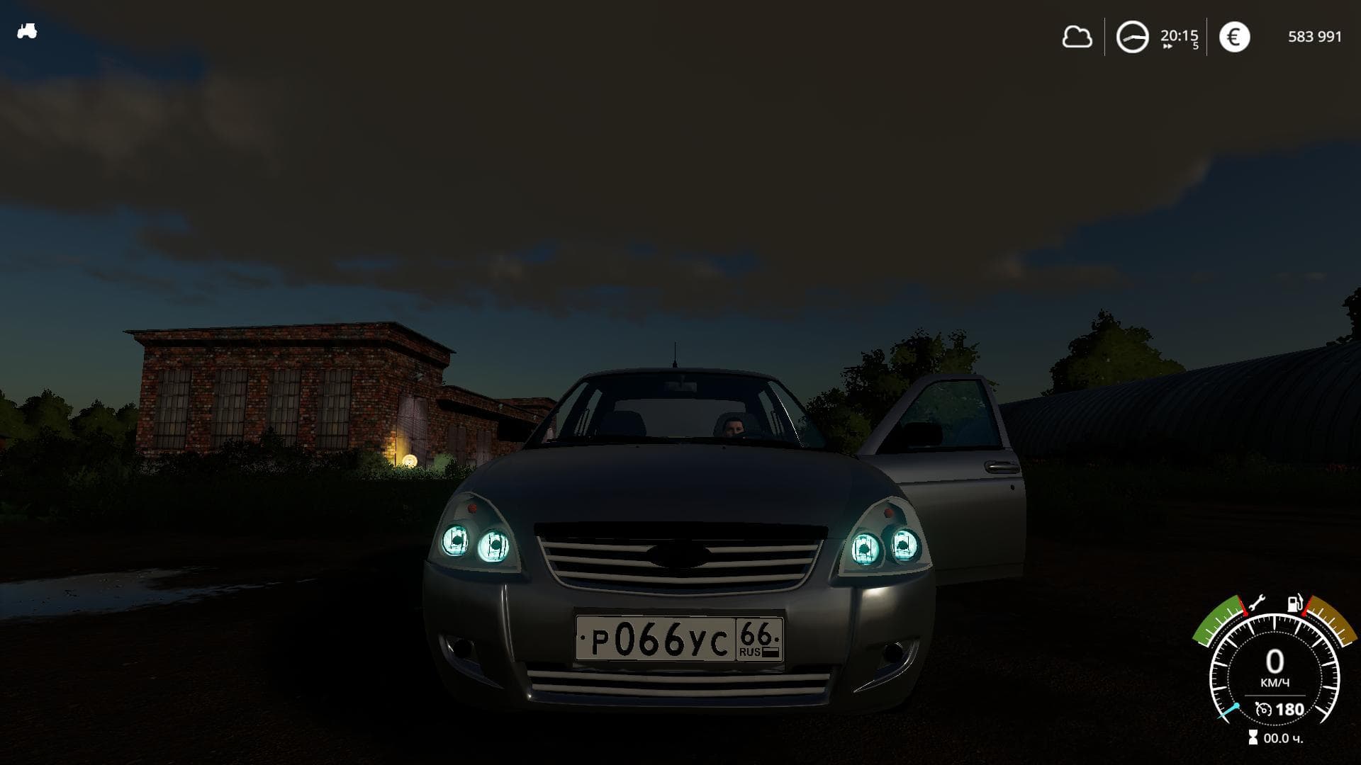 LADA PRIORA SEDAN