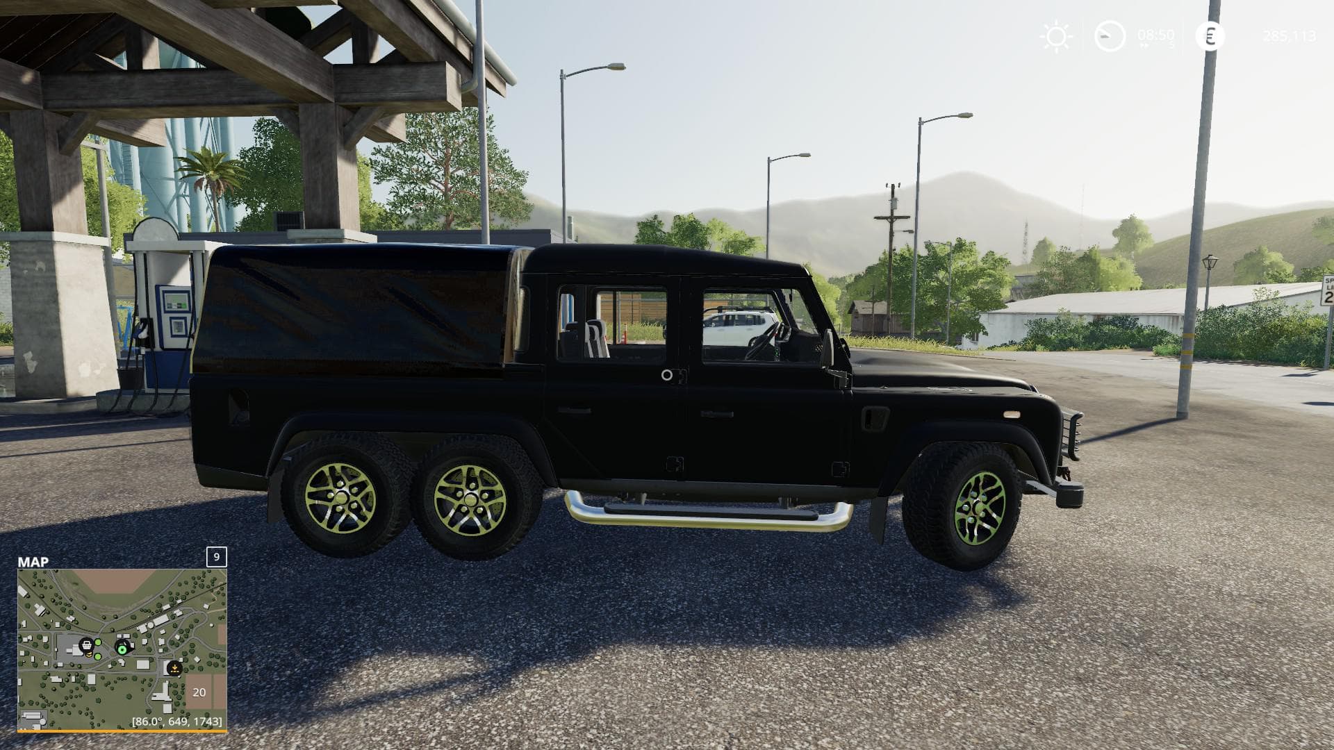 LAND ROVER DEFENDER 110 3