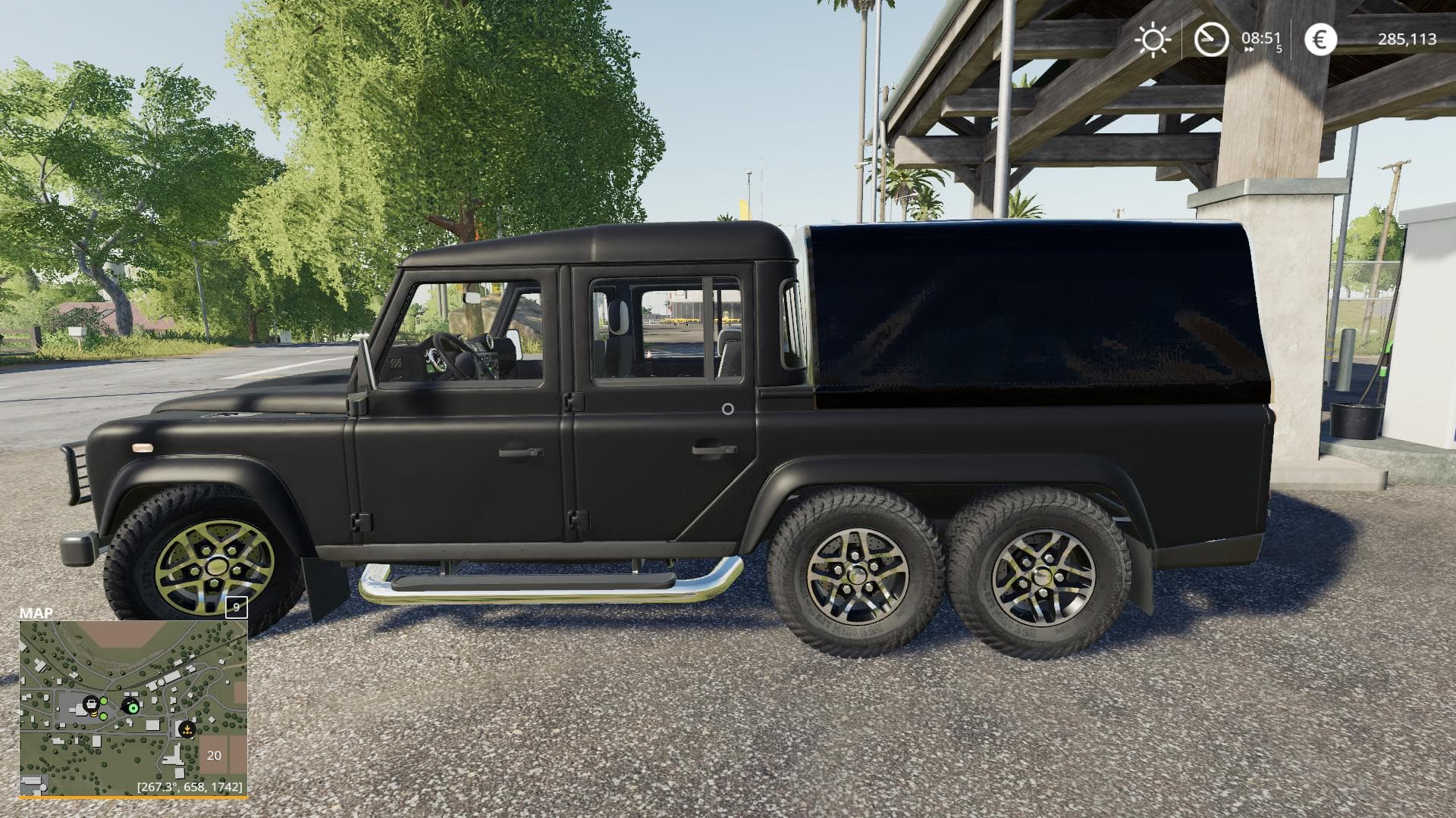 LAND ROVER DEFENDER 110 2
