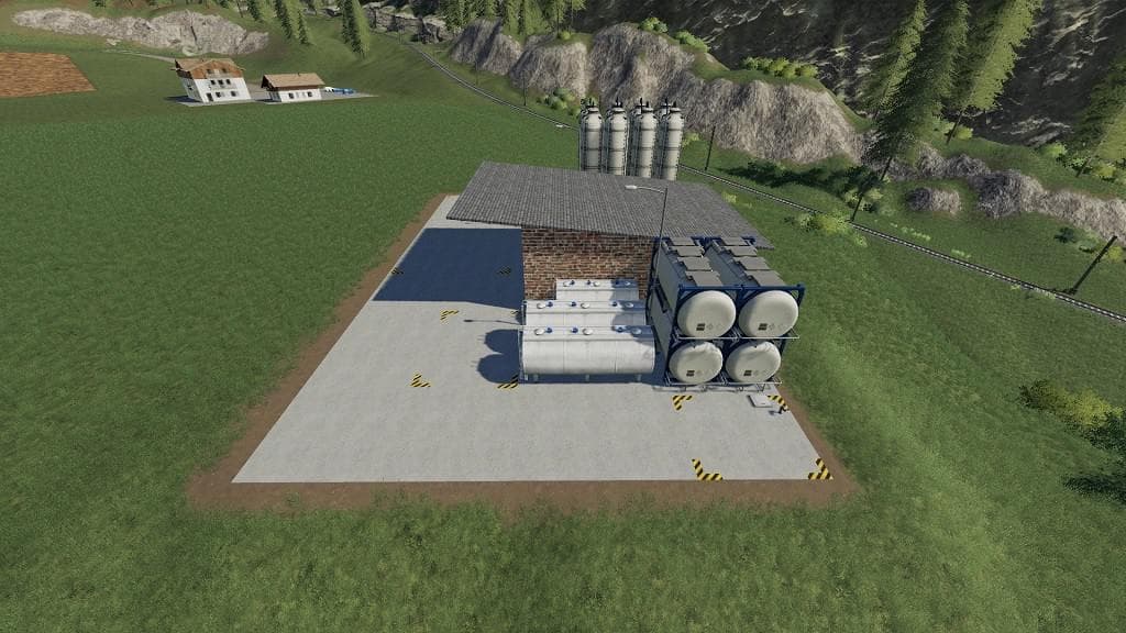 LARGE PALLET WAREHOUSE