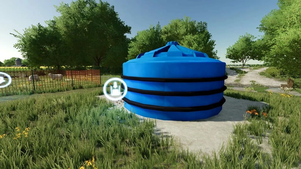 LARGE WATER TANK