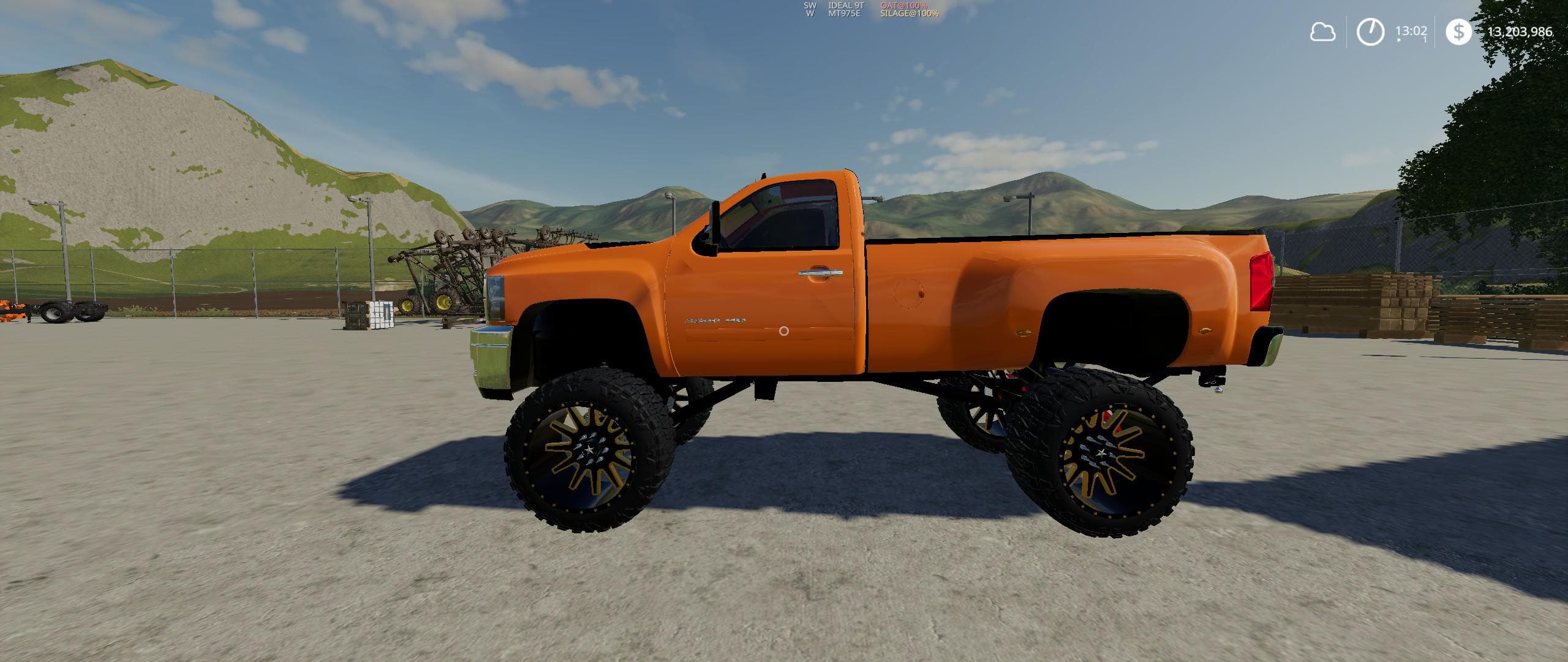 LIFTED 2013 CHEVY 3500HD
