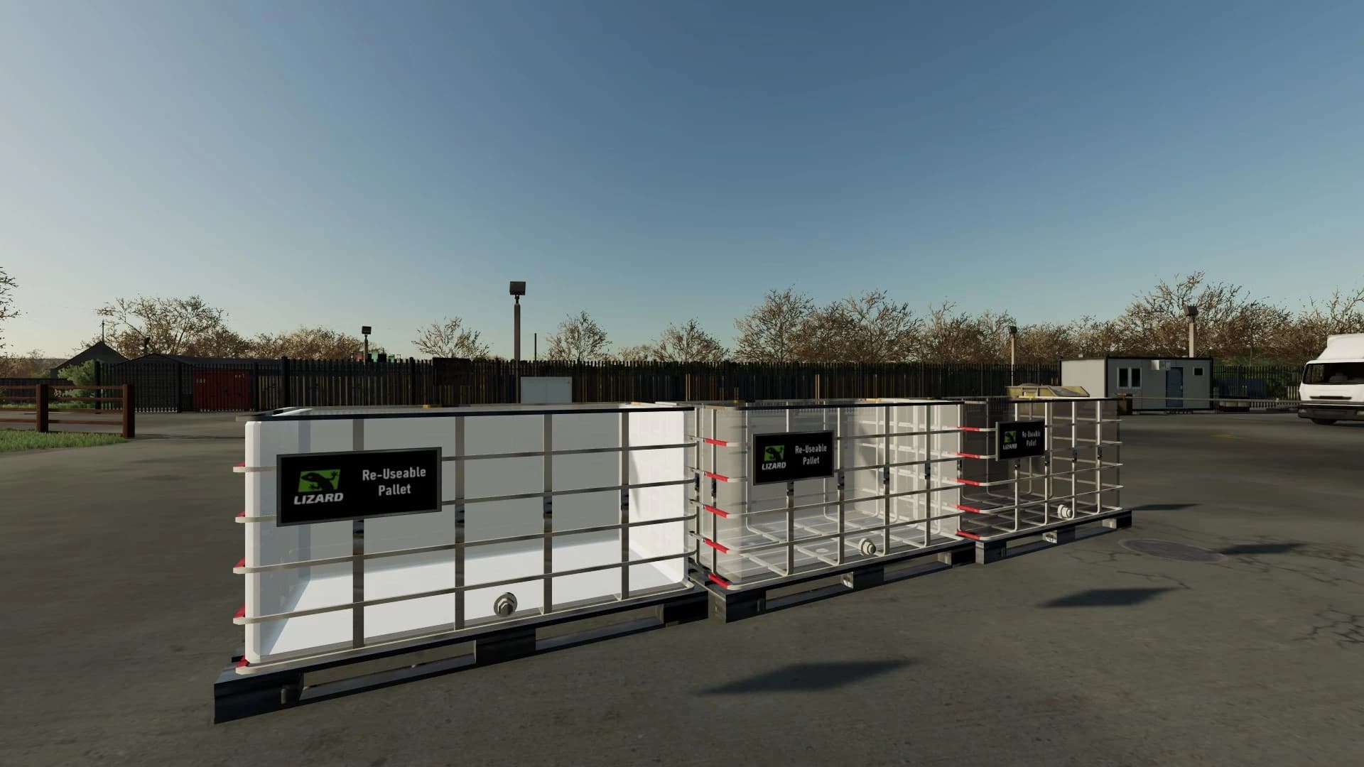 LIZARD RE-USEABLE PALLETS 4