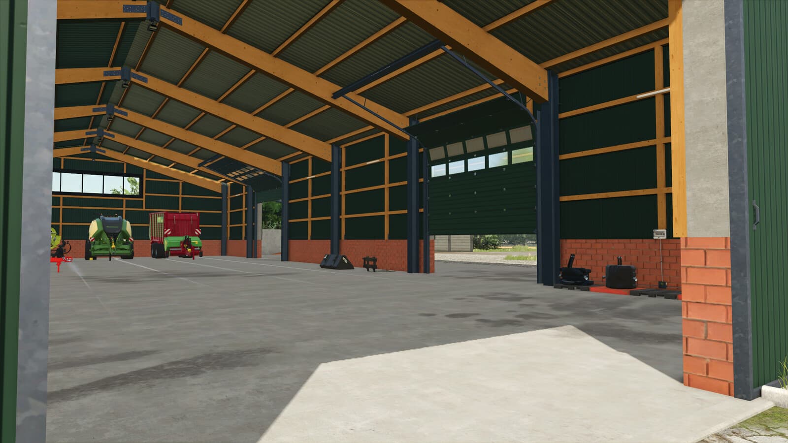 Large Machine Hall 4