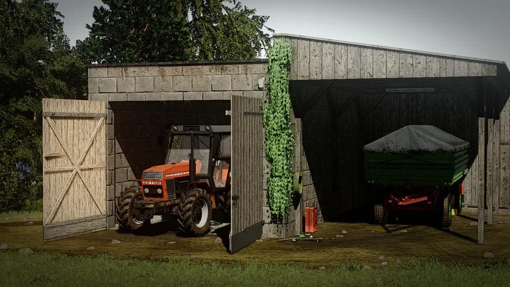 MACHINE GARAGE