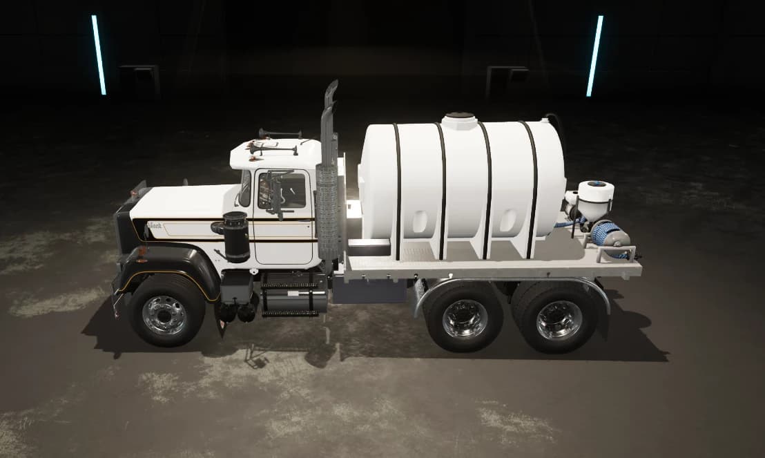 MACK SPRAY TENDER TRUCK