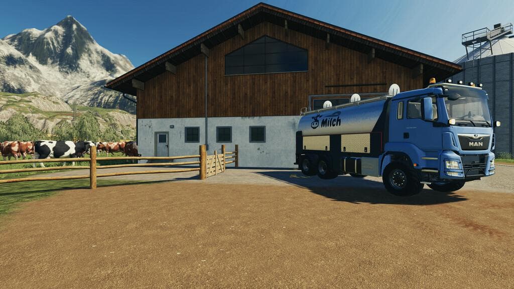 MAN TGS MILK TRUCK 3