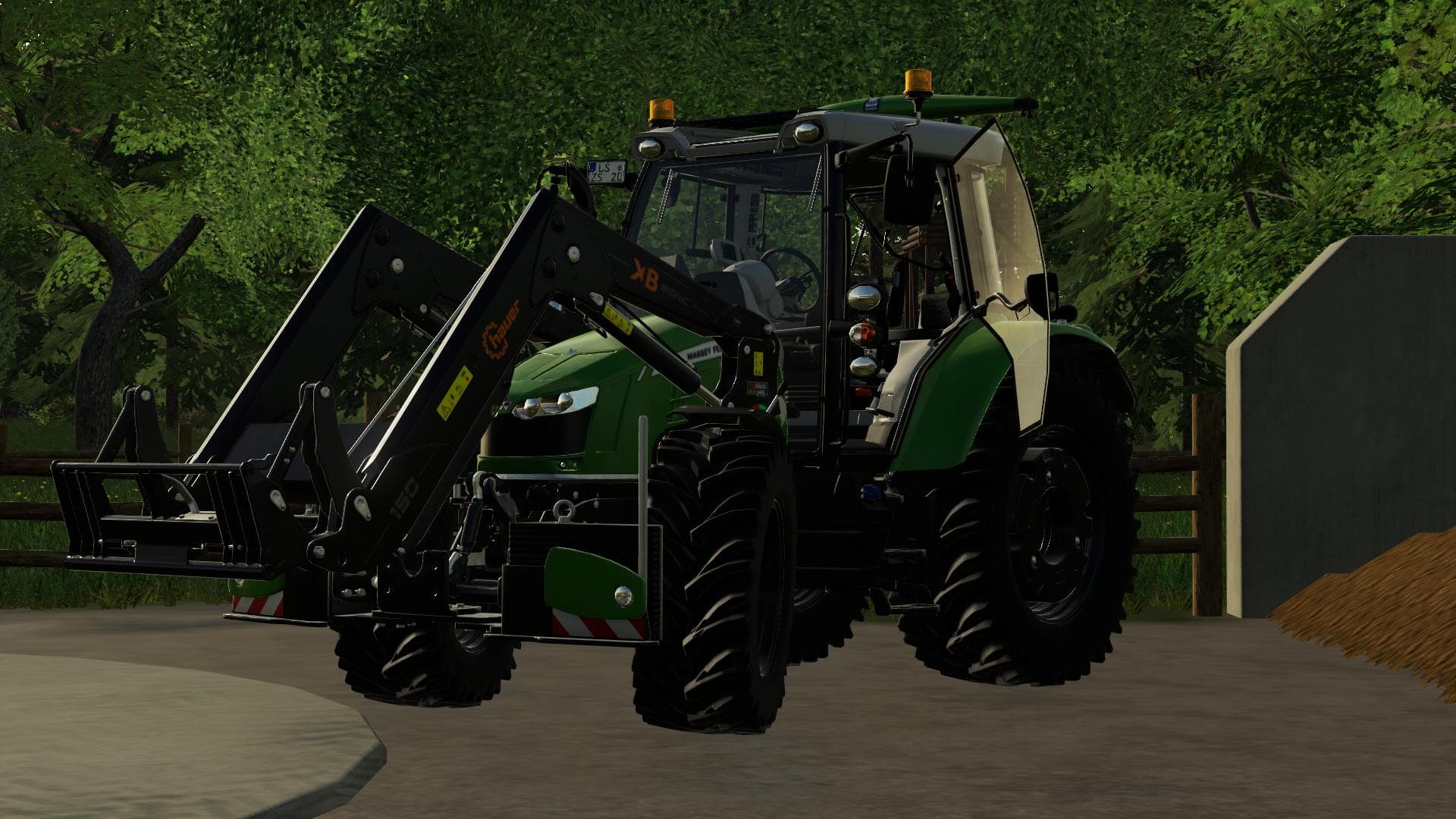 MASSEY FERGUSON 5600 WITH SIC 4