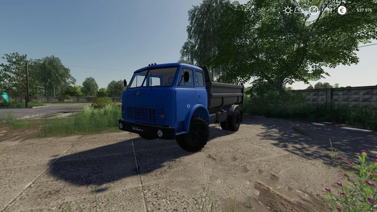 MAZ 5549