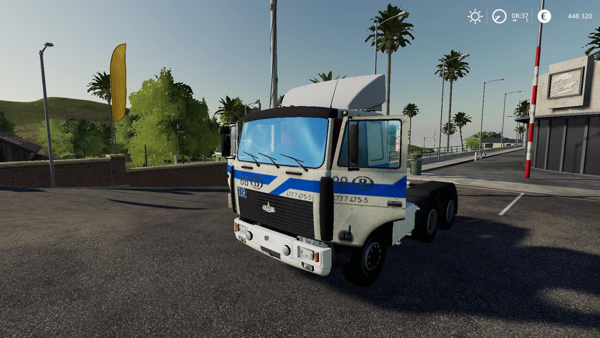 MAZ 642208 4