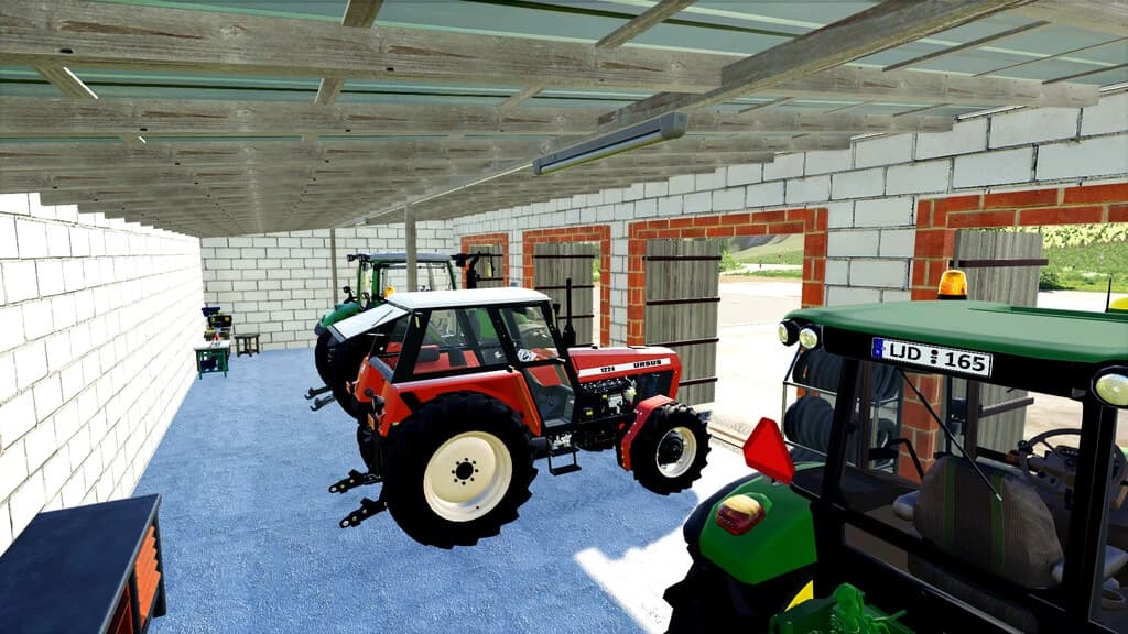 MEDIUM AND SMALL GARAGE 5