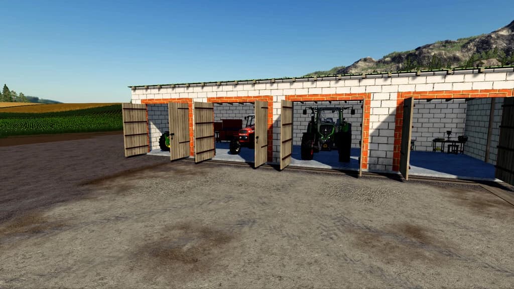 MEDIUM AND SMALL GARAGE