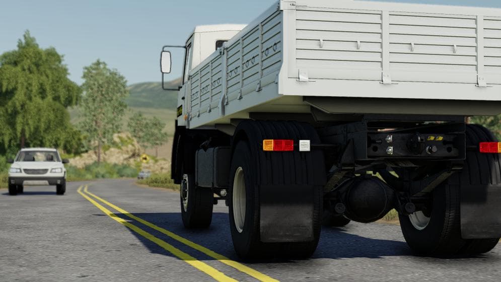 MERCEDES 817 2