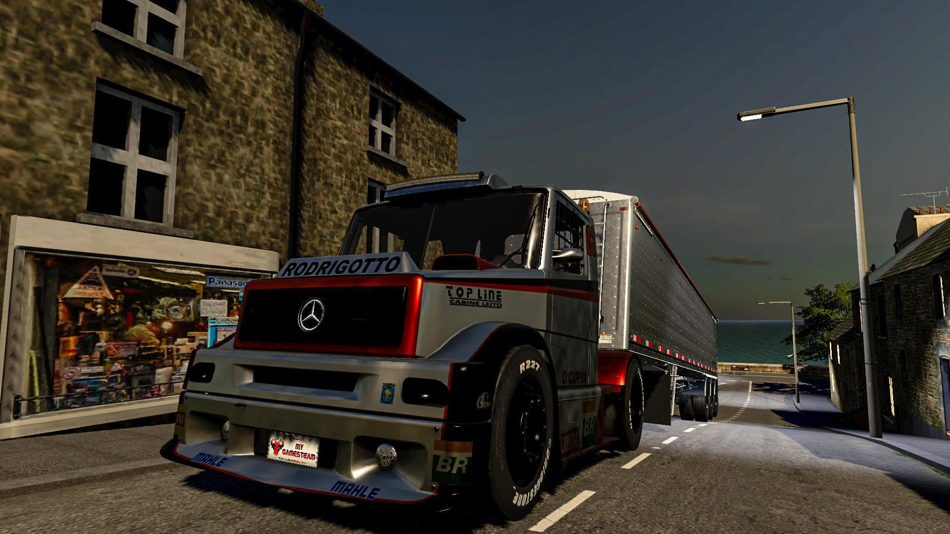 MERCEDES BENZ FORMULA TRUCK 5
