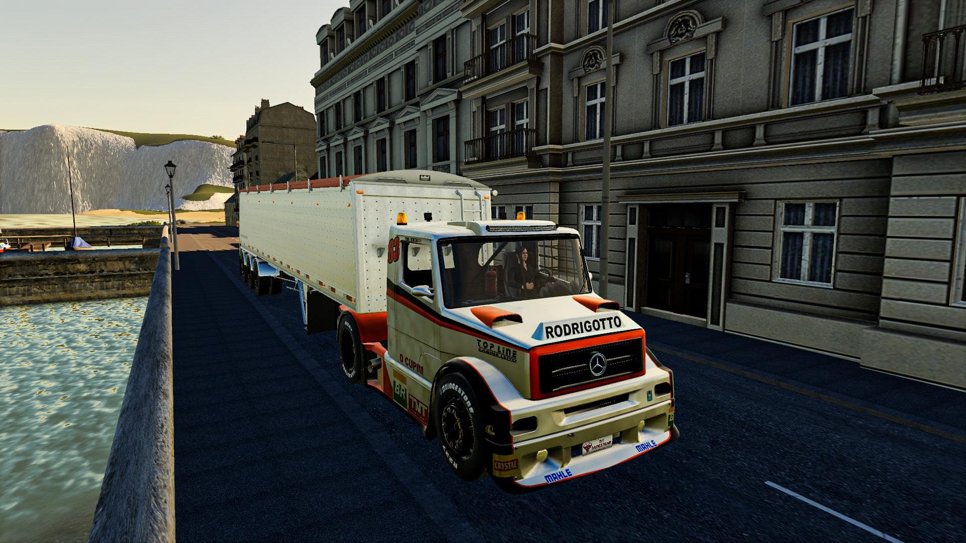 MERCEDES BENZ FORMULA TRUCK 4