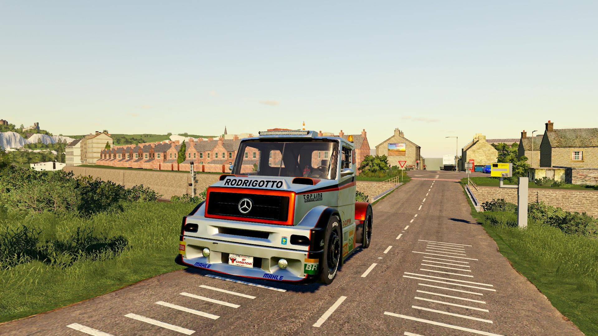MERCEDES BENZ FORMULA TRUCK 3