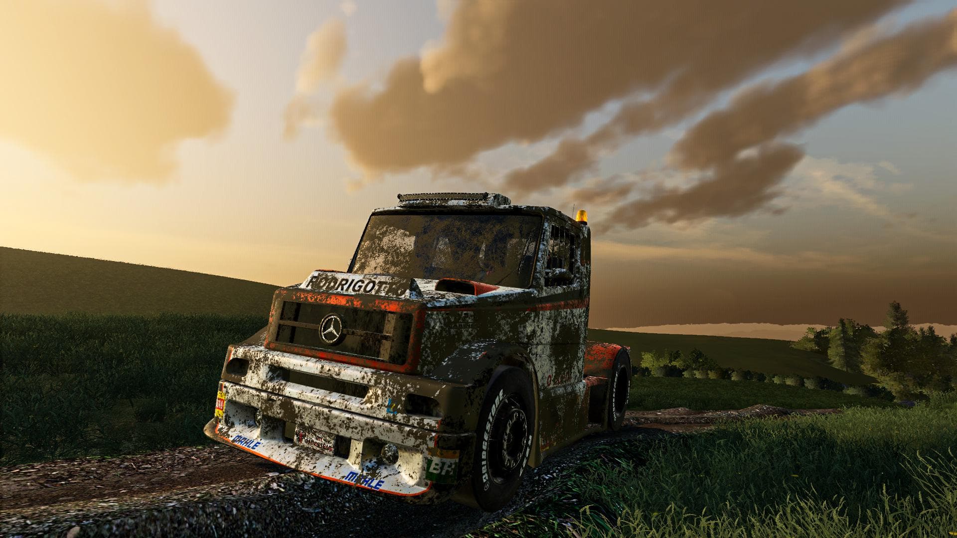 MERCEDES BENZ FORMULA TRUCK 2