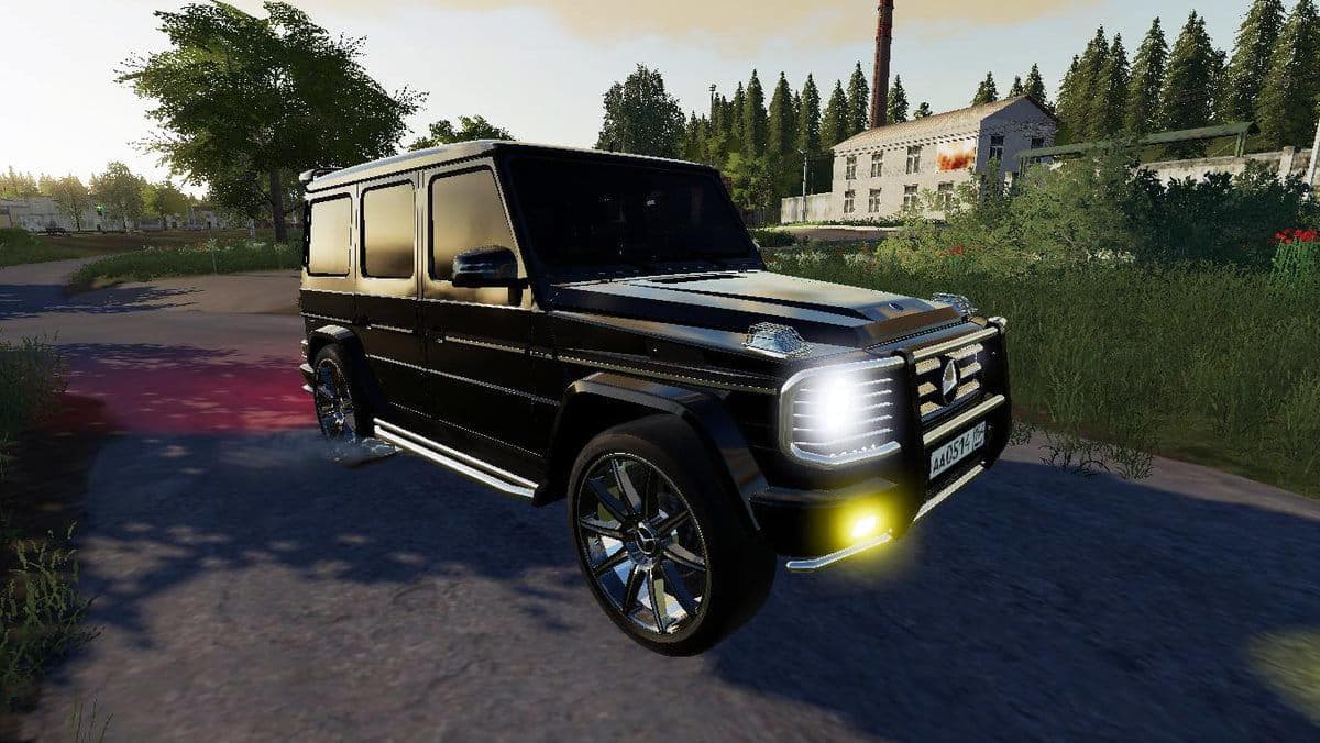 MERCEDES BENZ G-55 AMG