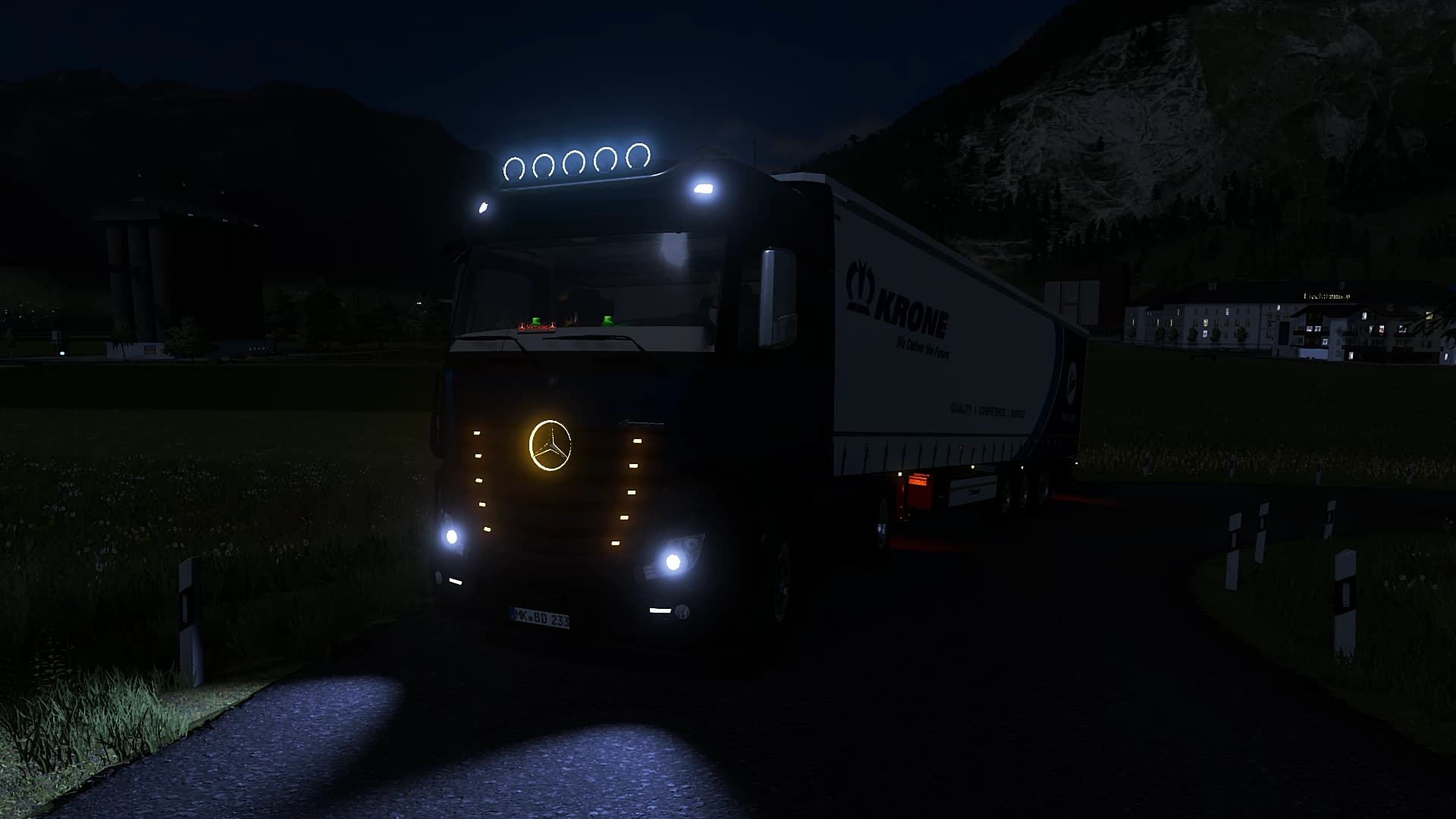 MERCEDES BENZ MP4 5
