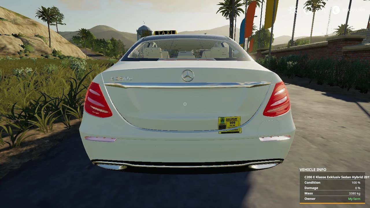 MERCEDES SEDAN HYBRID UK POLICE / TAXI 2