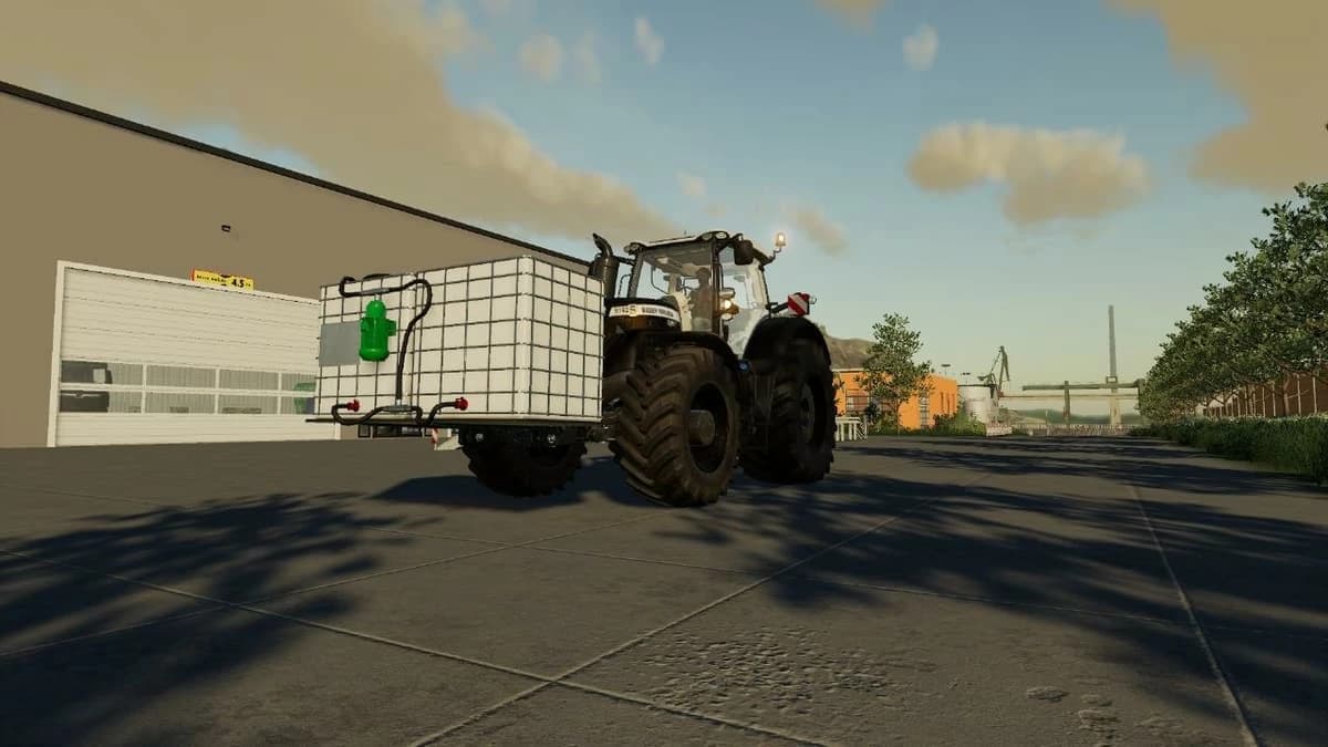WATER / MILK TANK