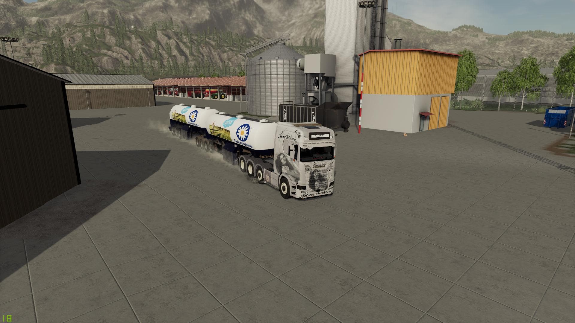 MILK TRAILER SEMI ROADTRAIN 3