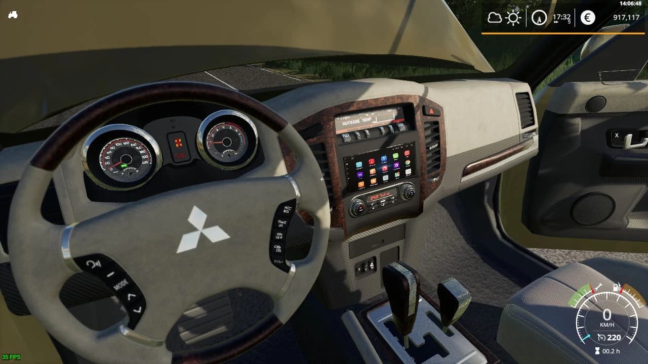 MITSUBISHI PAJERO 2015 3